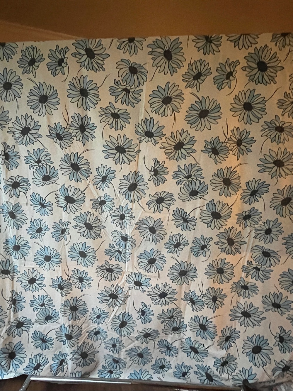 Vintage Que Blue Daisy Pattern queen flat sheet
